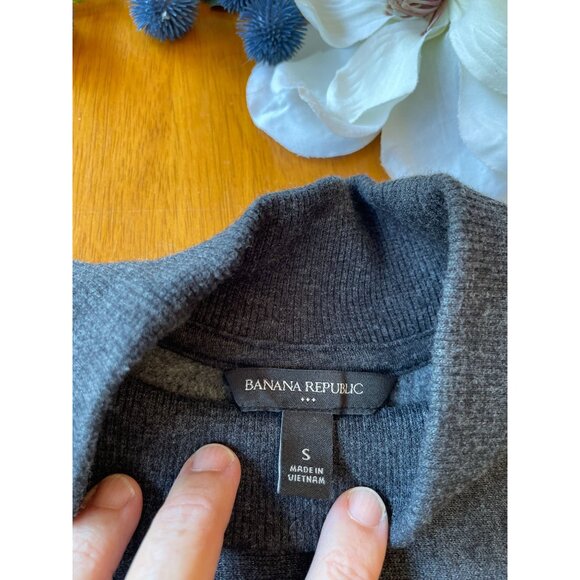 Banana Republic Womens Mock Neck Dolman Sleeve Sweater Sz S Dark Gray Athletic - Picture 6 of 7